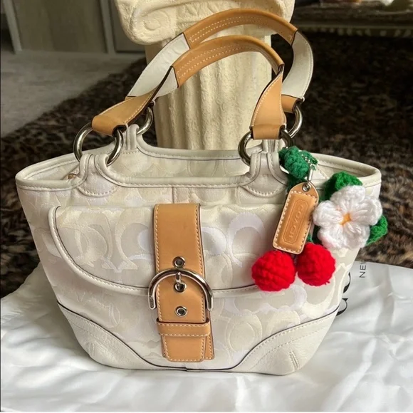 Y2K Coach SoHo Small Shoulder Tote - Picture 1 of 8